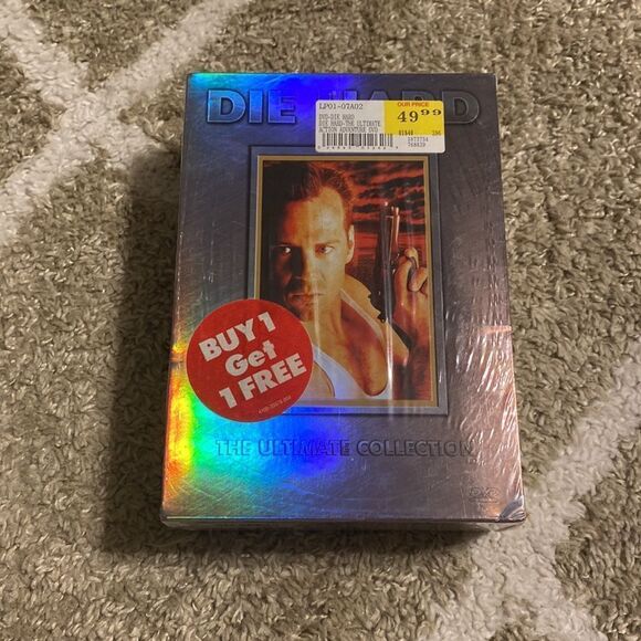 NIB Die Hard The Ultimate Collector Set 1, 2, and 3 - Picture 4 of 7